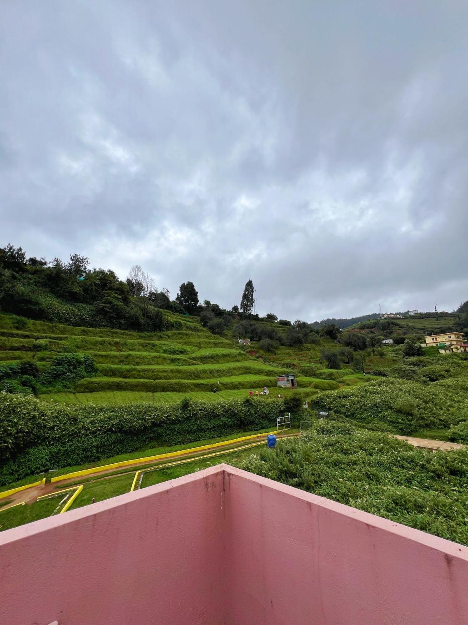 Chill Inn - Families Only Ooty Exterior foto